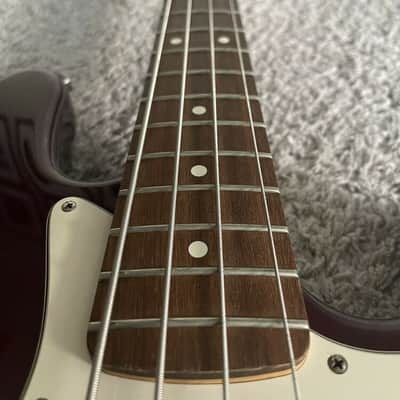 Fender Standard Jazz Bass 2005 MIM Midnight Wine Rosewood 4-String Bass Guitar image 7