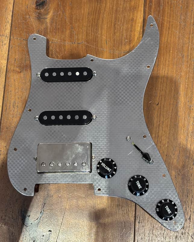Fully Loaded Strat Metal Scratch-plate - PAF-SS- 2000s image 1