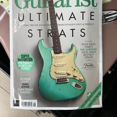 Fender Vintera '60s Stratocaster Modified with Pau Ferro Fretboard 2019 - 2023 - Burgundy Mist Metallic image 12