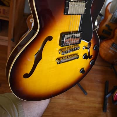 Heritage H-535 Standard, 2022, OHSC & Paperwork, Great condition image 13