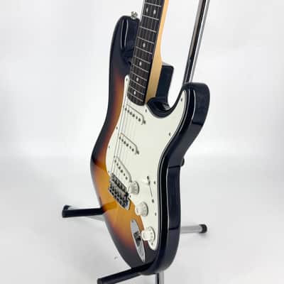 2021 Fender Japan Traditional Late 60's Stratocaster - 3-Colour Sunburst image 9