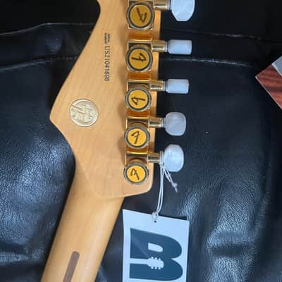Fender 75th Anniversary Commemorative Stratocaster 2021 - 2-Color Bourbon Burst image 11