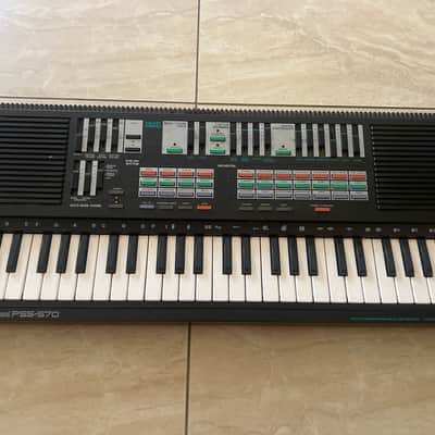 Yamaha PSS-570 FM Synthesizer image 1