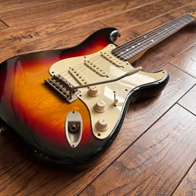 1981 Greco Spacey Sounds Electric Guitar Sunburst MIJ Fujigen Japan image 4