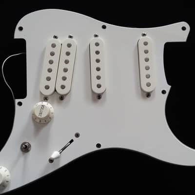 Peavey Predator AX Aged White loaded pick guard. image 1