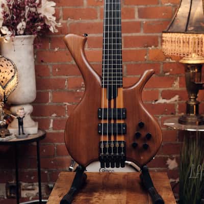 Laurus Quasar 5 String Bass - Great Active 5 String! image 2