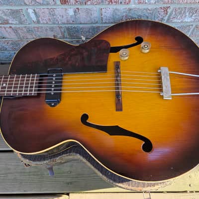 Vintage Circa 1946 Gibson ES-150 Script Logo Electric Archtop Guitar w/ Hardshell Case! image 3