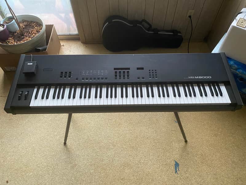 Kawai M8000 image 1