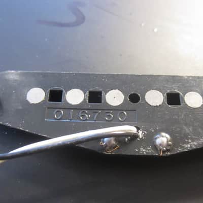 Fender Music Master Bass Loaded Pickguard 70s - Black image 3