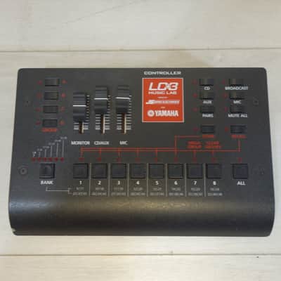 Yamaha LC3 Music Lab System — Teacher Console + Hub + 8 Student Boxes w/ Power Supplies 2000's - Black image 7
