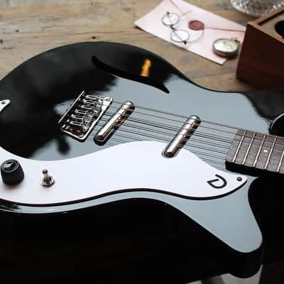 DANELECTRO Vintage 12 Strings F Hole, Black, 3, 60 KG image 4