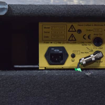 Eden CXC-400 CXC Solo Series 400-Watt 4x10