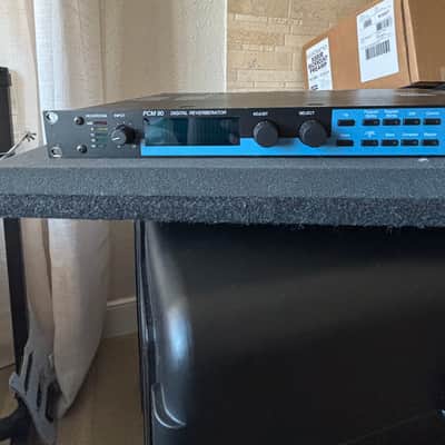 Lexicon PCM 90 Digital Reverb Processor 1990s - Blue image 2