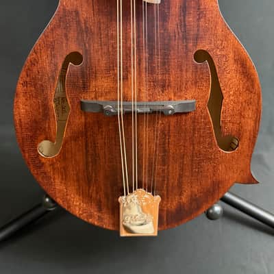 Kentucky KM-606 Standard F-Style Mandolin Walnut Stain w/ Soft Case (687) image 2