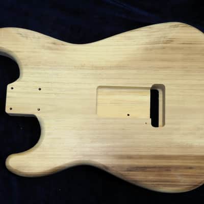 Aged Barnwood Pine Strat Style body - 2lbs12oz #3685 *IMPORT CHARGES INCLUDED image 7