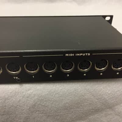 Opcode Studio 128X Midi Patchbay 80's - Black image 9