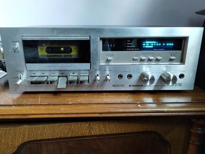 Pioneer CT F650 cassette deck in excellent condition serviced - 1970's image 1