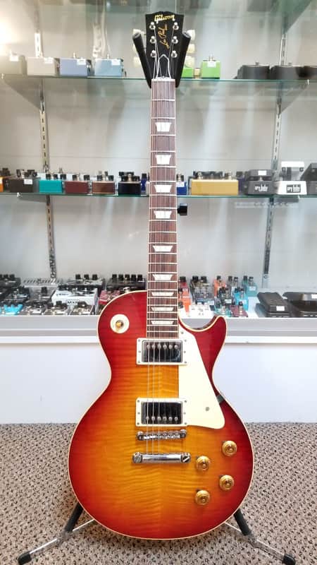 used 2016 Gibson Custom Shop True Historic 1960 Les Paul Reissue R0 in Vintage Cherry Sunburst, Very Good Condition image 1