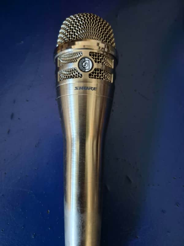 Shure KSM8 / N Dualdyne Handheld Cardioid Dynamic Microphone