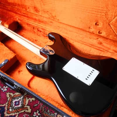 Fender FSR American Vintage '70s Stratocaster Matching Headstock 2015 Black image 15