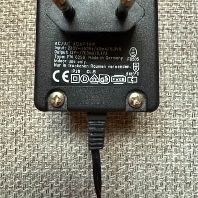 Hughes & Kettner Tube Factor 2000s - Silver image 10