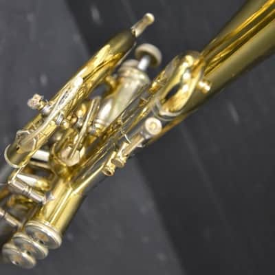 Corneta Bach Stradivarius 37 Corporation lacada en buen estado. image 12