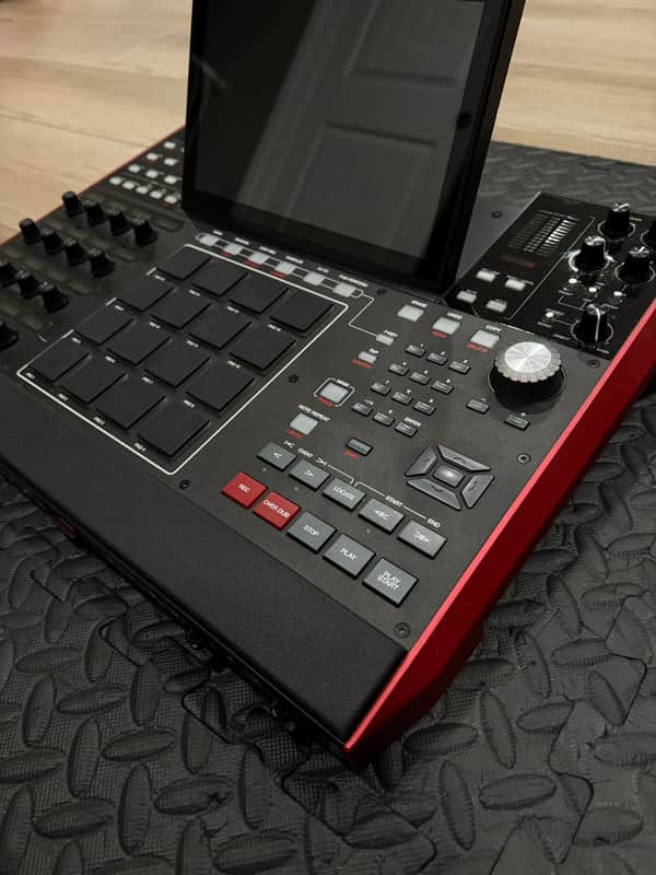 Akai MPC X Standalone Sampler / Sequencer 2017 - Present - Black image 1