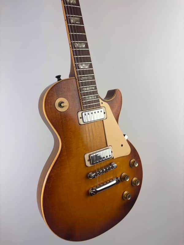 1975 Gibson Les Paul Deluxe Sunburst