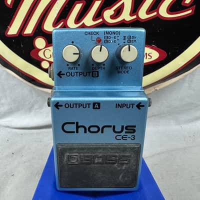Boss CE-3 ce3 Chorus Pedal with Box - Green Label / MIJ Made In Japan / ACA 12-volt 1981 image 2