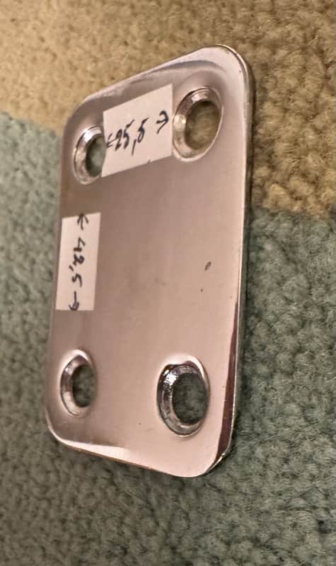 Unknown Neck plate made in Japan [screw holes 25,5mm/ 42,5mm apart 60s-80s - Chrome image 1