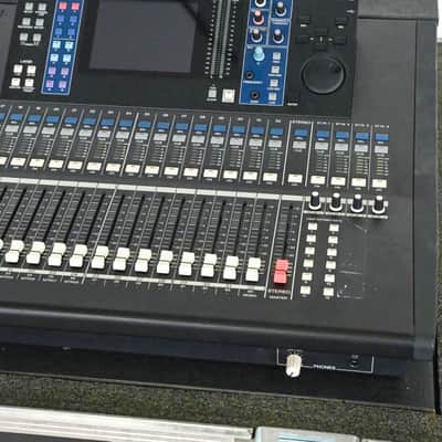 Yamaha LS9-32 32-Input Digital Mixing Console with Road Case CG01SF7 *ASK FOR SHIPPING* image 18
