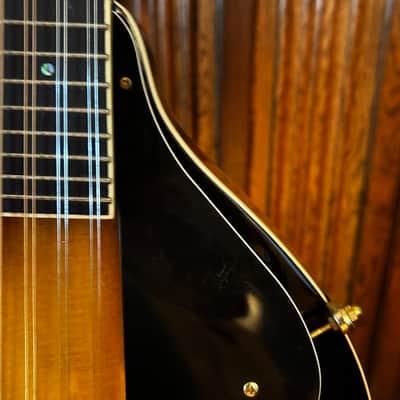 Mitchell  AM100VS Mandolin - MINT image 6