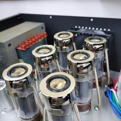 Sadowsky Audio SA200 bass tube amp head limited run Tung-Sol Reissue upgraded image 3