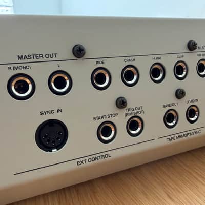 Dinsync RE-909 with extras image 7