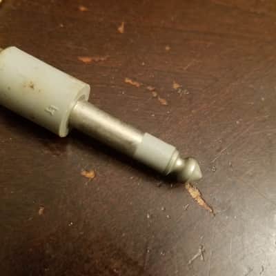Silvertone T-46 Crystal Harp Mic Telectro Hi-Z lo-fi 1960s Beige Plastic image 9
