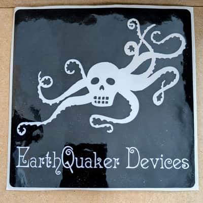 EarthQuaker Devices Avalanche Run V2 Stereo Reverb & Delay w/EQD Power Supply image 6