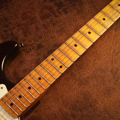 Fender Custom Shop Fat 50's Stratocaster Relic in Wide-fade 2-tone Chocolate Sunburst image 5