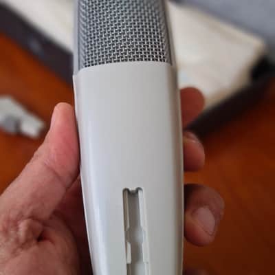 Sennheiser Sennheiser MD 421-2 – Vintage Classic Professional Microphone image 7