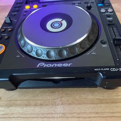 Pioneer CDJ-2000NXS Nexus Professional Multi Player image 2