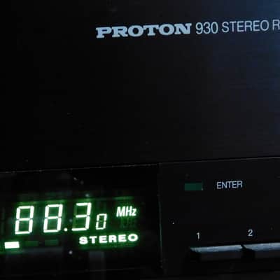Proton NAD 930 vintage stereo receiver image 2