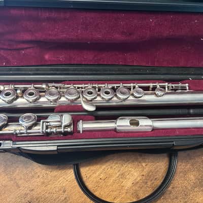 Yamaha  385II open hole flute (Now called YFL 381) image 2