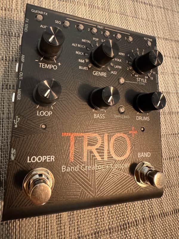 DigiTech TRIO Plus Band Creator + Looper 2010s - Black image 1