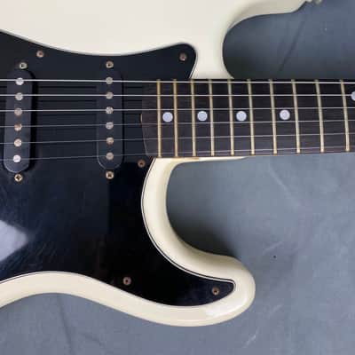 Suzuki Thunder Super Sound Brazen Picker Professional Rare! MIJ! 1970’s White image 5