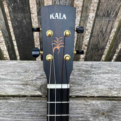 KALA Revelator Nautilus Master Grade Koa Baritone ukulele imagen 11