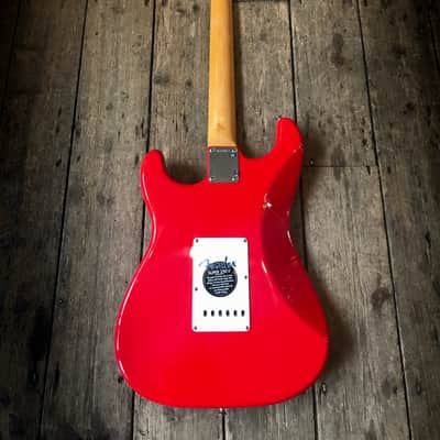 2008 Fender SE Stratocaster '1962' reissue Mark Knopfler signature model in Red finish with case image 14