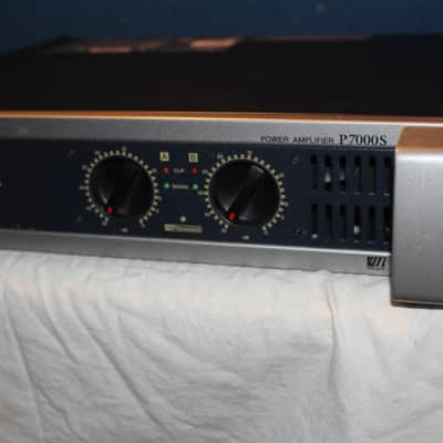 Yamaha P7000S P-Series Power Amplifier image 3