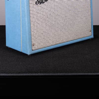 Vintage Supro Model 16T Tube Guitar Combo - Caribbean Blue image 2