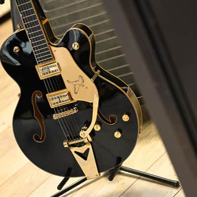 Gretsch Synchromatic Falcon Hollow Body Single-Cut with Bigsby - Black image 3