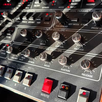 Sequential Prophet-6 Desktop 6-Voice Polyphonic Synthesizer 2018 - 2020 - Black with Wood Sides image 4