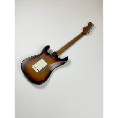 Fender CUSTOM SHOP STRATOCASTER LIMITED EDITION ROASTED 61 SUPER HEAVY RELIC 3 TONS SUNBURST 2023 - Super Heavy relic Aged 3 Tons sunburst image 6